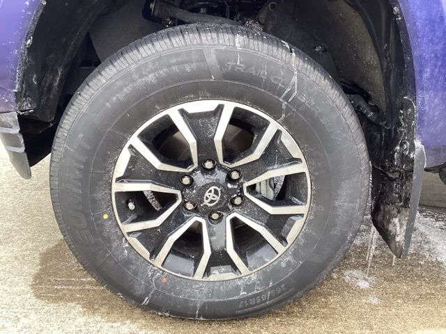 2023 Toyota Tacoma SR5 photo 4