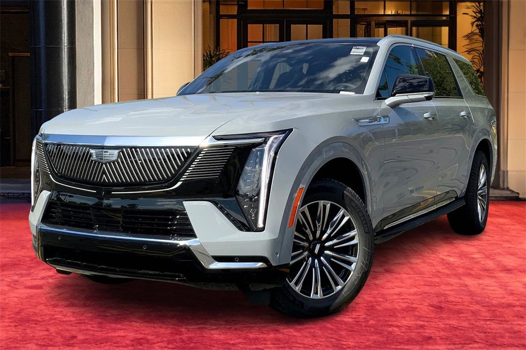 2026 Cadillac Escalade IQL Luxury's photo