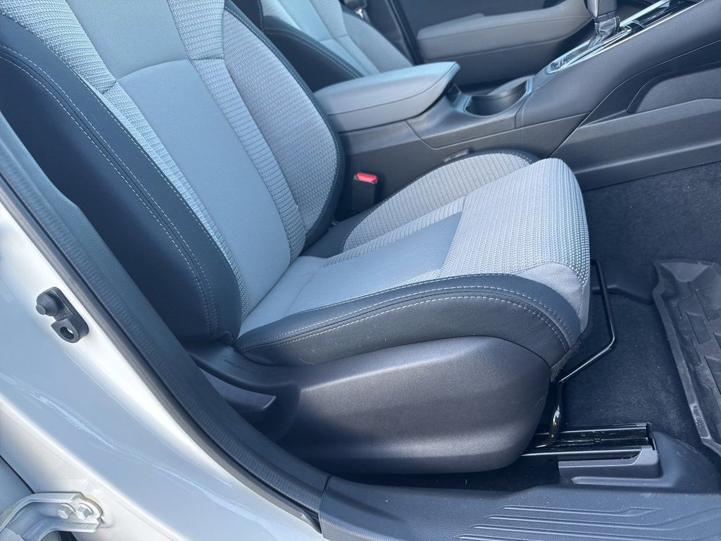 2025 SUBARU OUTBACK - Image 8