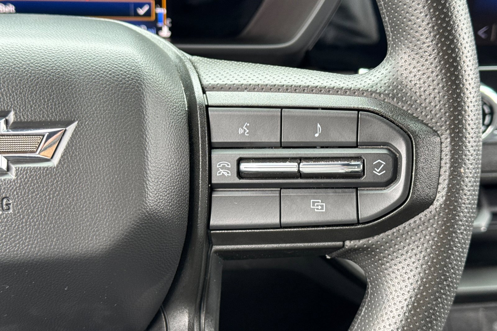 2023 Chevrolet Colorado Trail Boss photo 26
