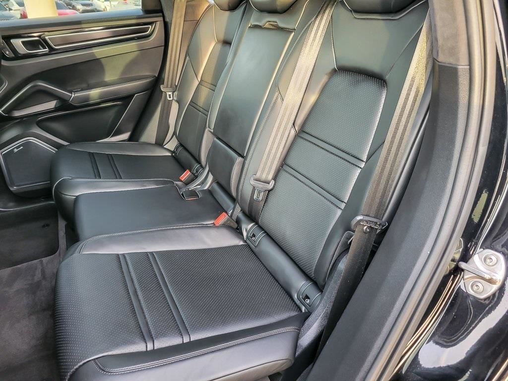 2022 PORSCHE CAYENNE - Image 10