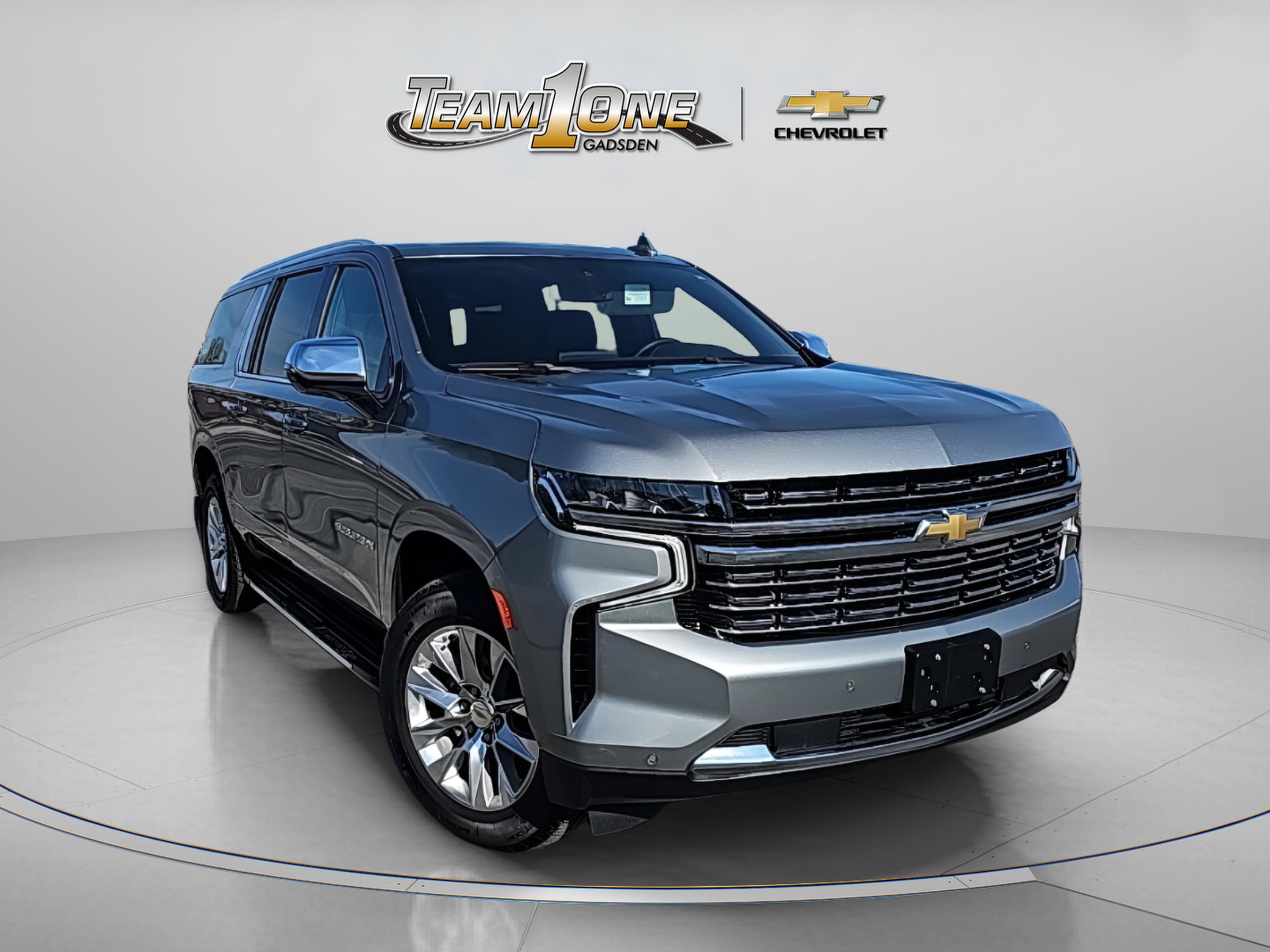 2023 Chevrolet Suburban Premier's photo