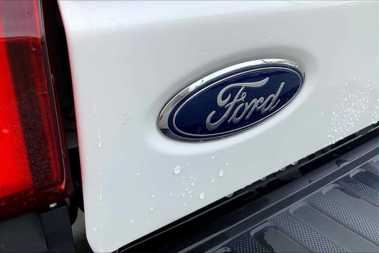 2024 Ford F-250 Platinum photo 41