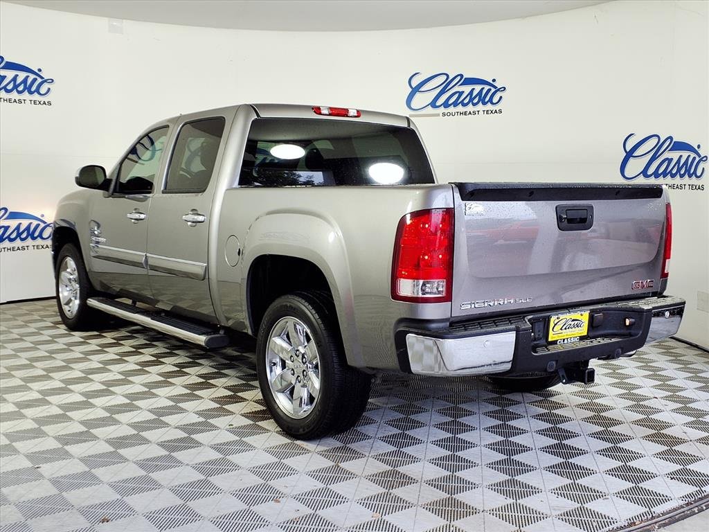 2013 Gmc Sierra 1500 SLE photo 2