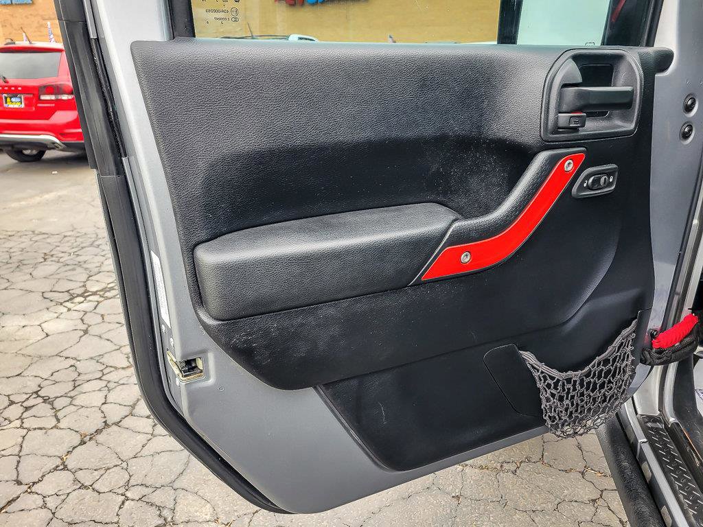 2014 JEEP WRANGLER - Image 18