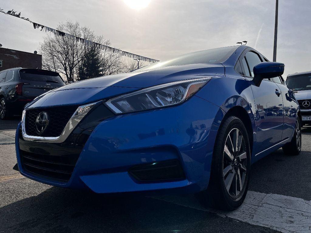 2021 Nissan Versa SV photo 11