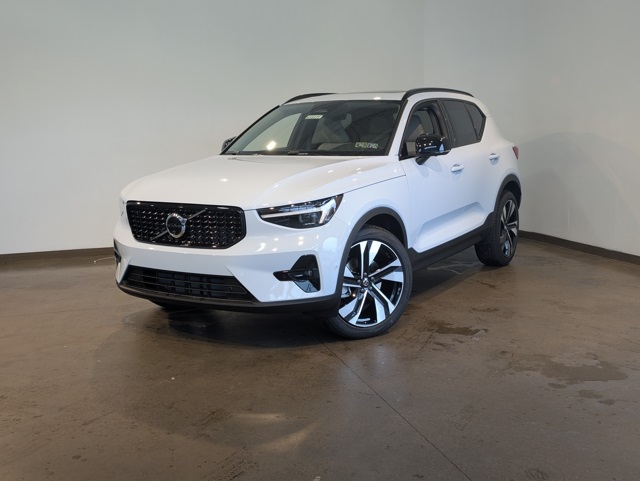 2026 Volvo XC40 Ultra's photo