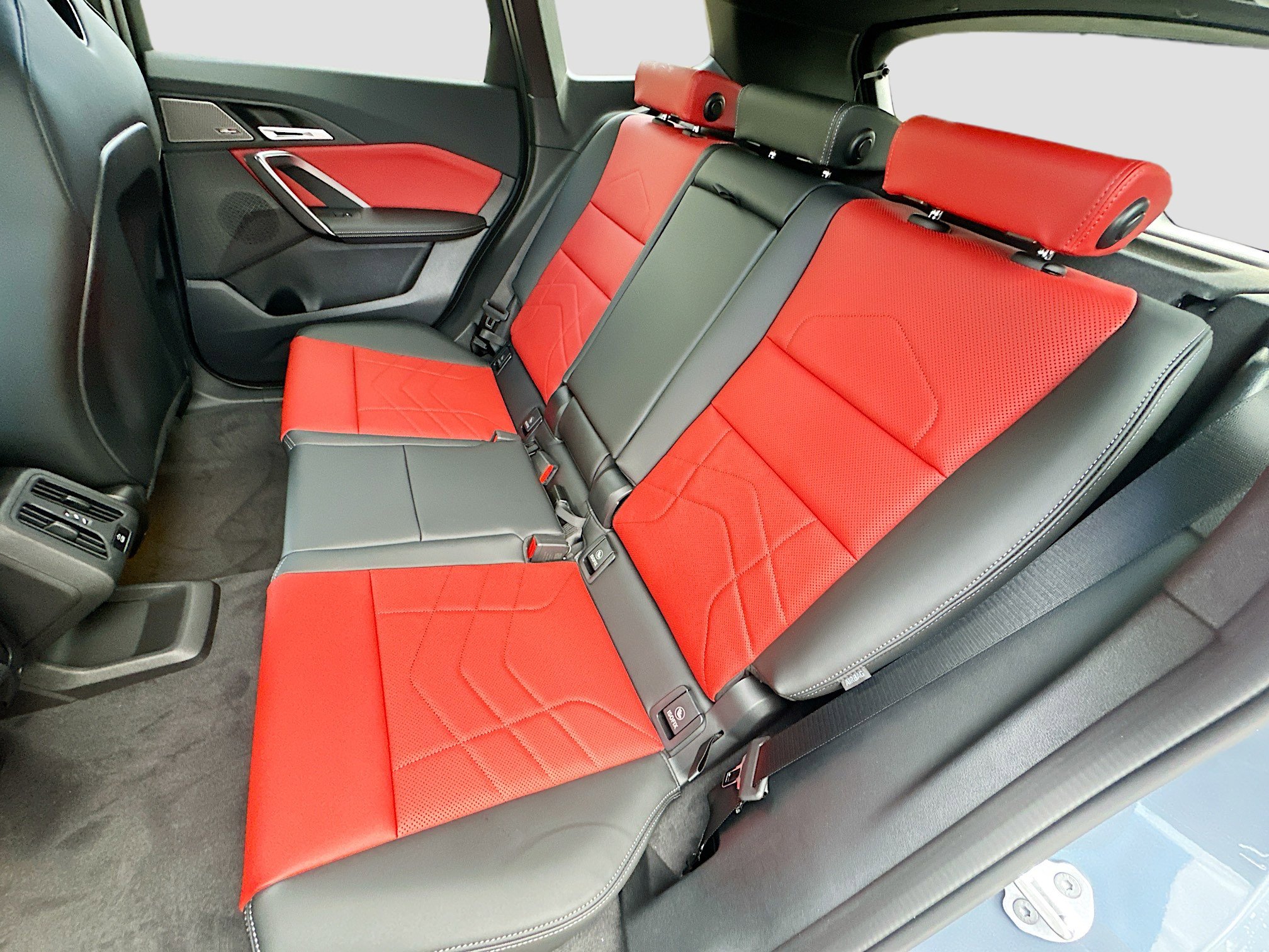 2026 Bmw X1 M35i photo 18