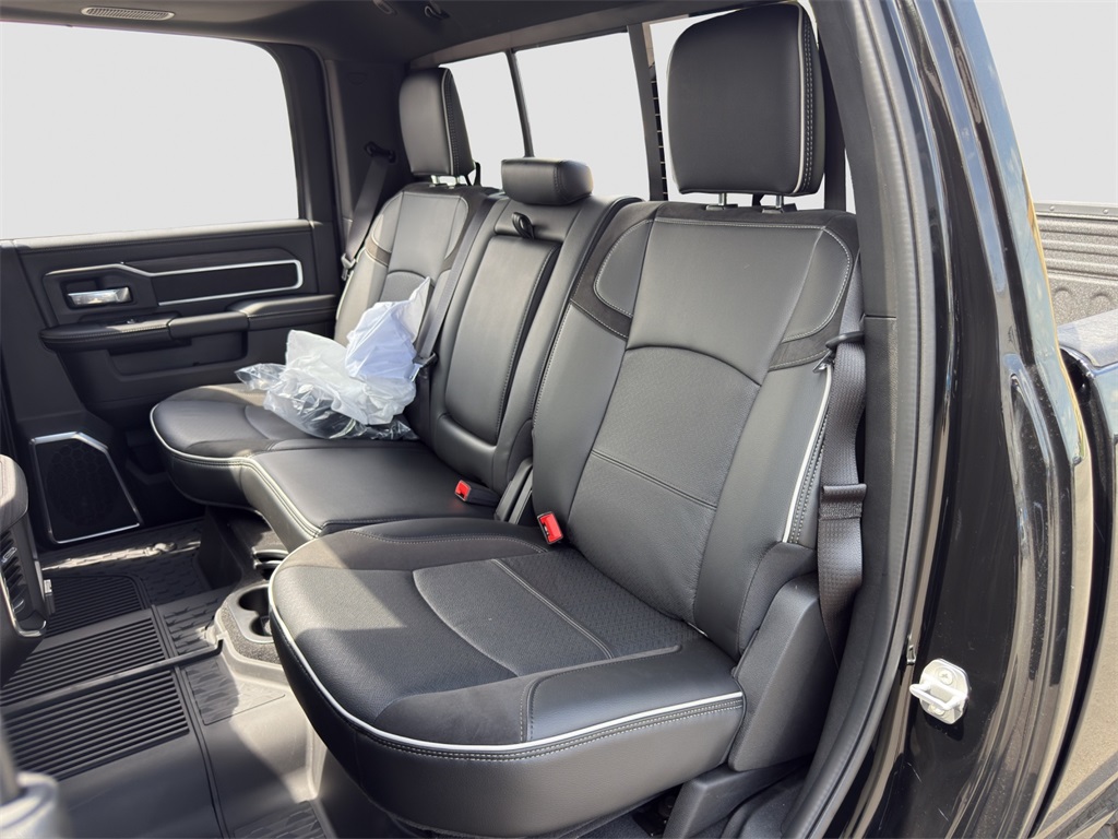 2025 Ram 2500 Laramie photo 13