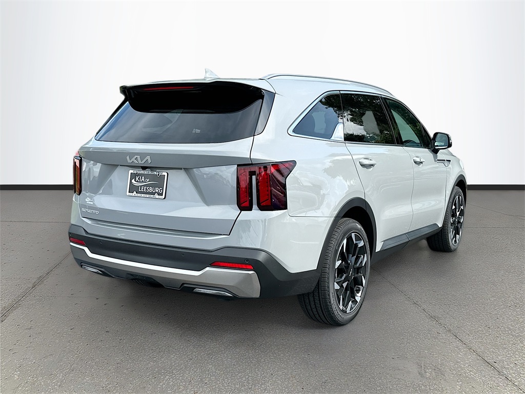 2026 Kia Sorento EX photo 4