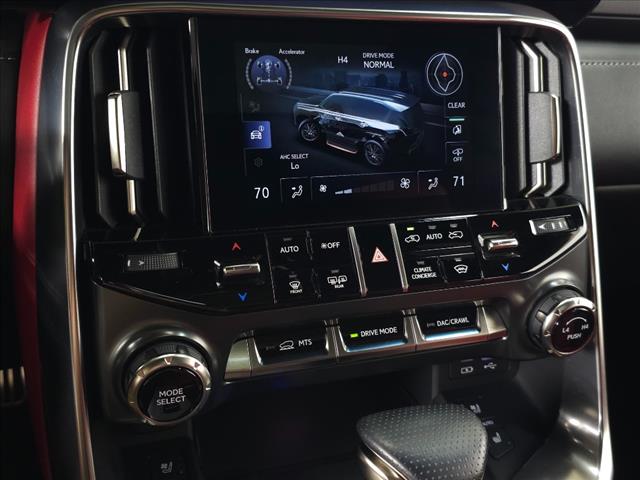 2023 Lexus LX 600 photo 37