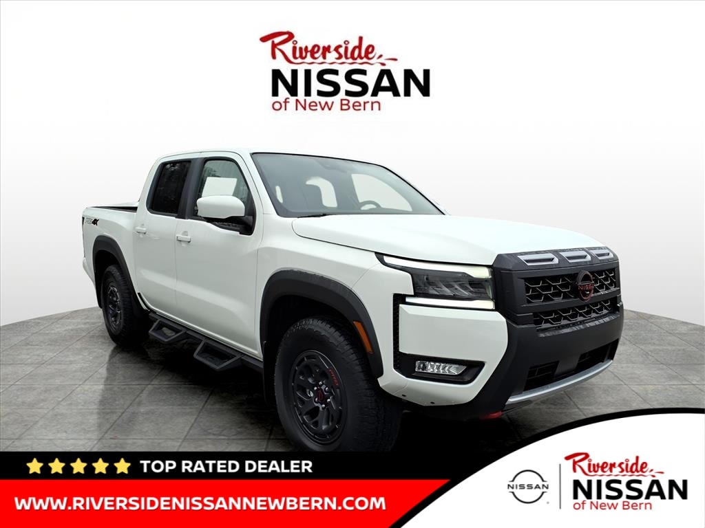 2026 Nissan Frontier PRO-4X's photo