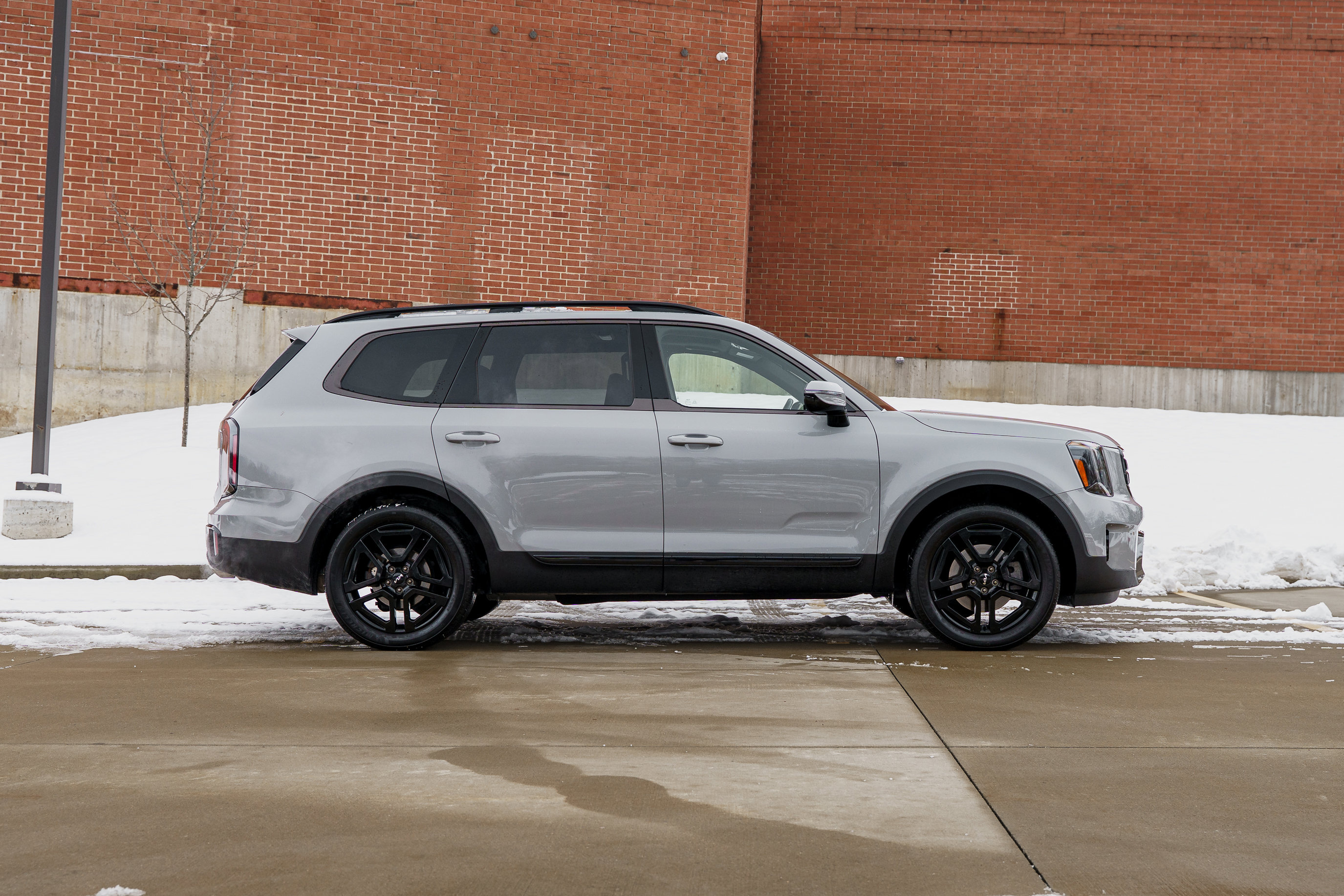 2024 Kia Telluride SX Prestige X-Line photo 2