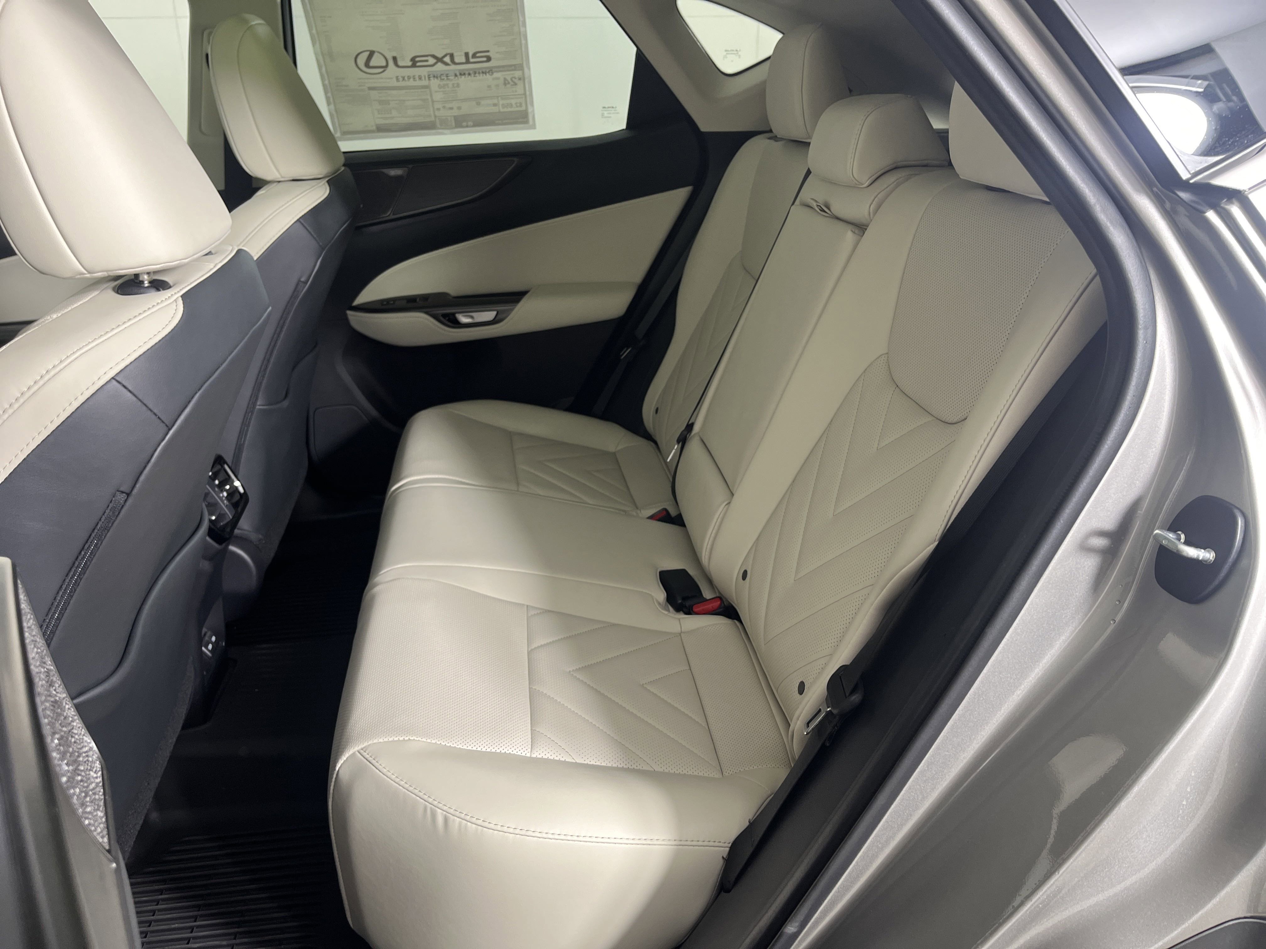 2025 Lexus NX 350 AWD photo 2