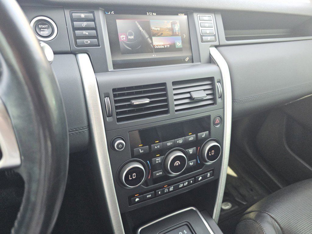 2016 Land Rover Discovery Sport HSE photo 27