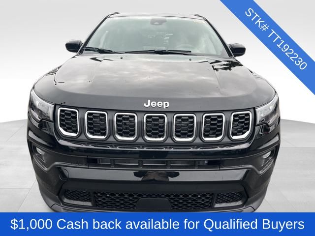 2026 Jeep Compass Latitude photo 2