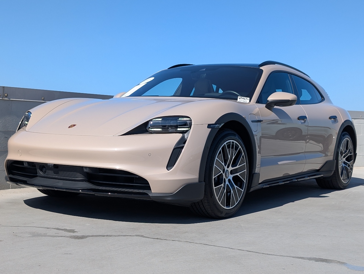 2022 Porsche Taycan Base