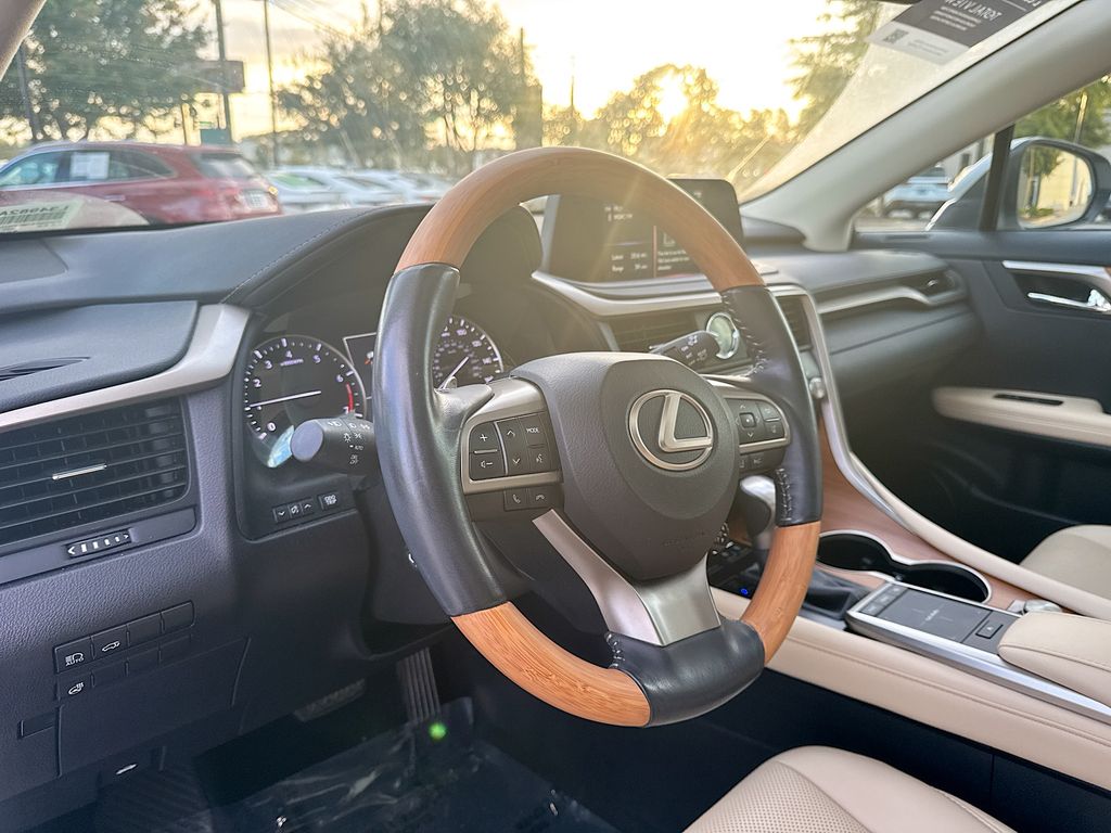 2021 Lexus RX 350 photo 22