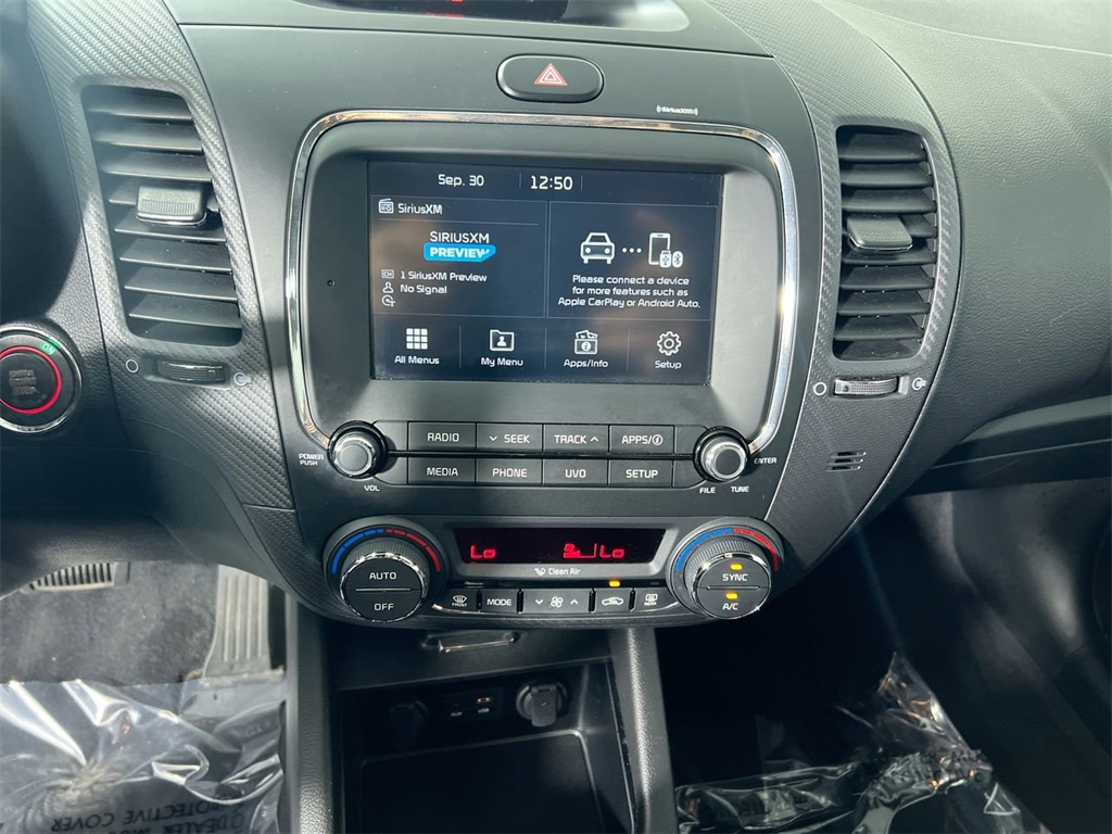 2017 Kia Forte EX photo 27