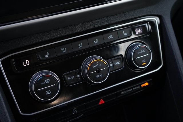 2022 Volkswagen Atlas SE Technology photo 23
