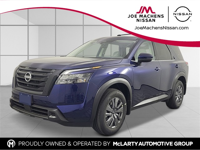 2025 Nissan Pathfinder SV's photo