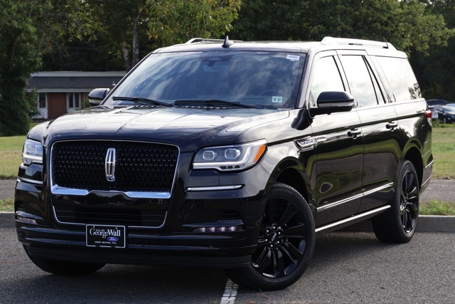 2022 Lincoln Navigator Reserve L's photo