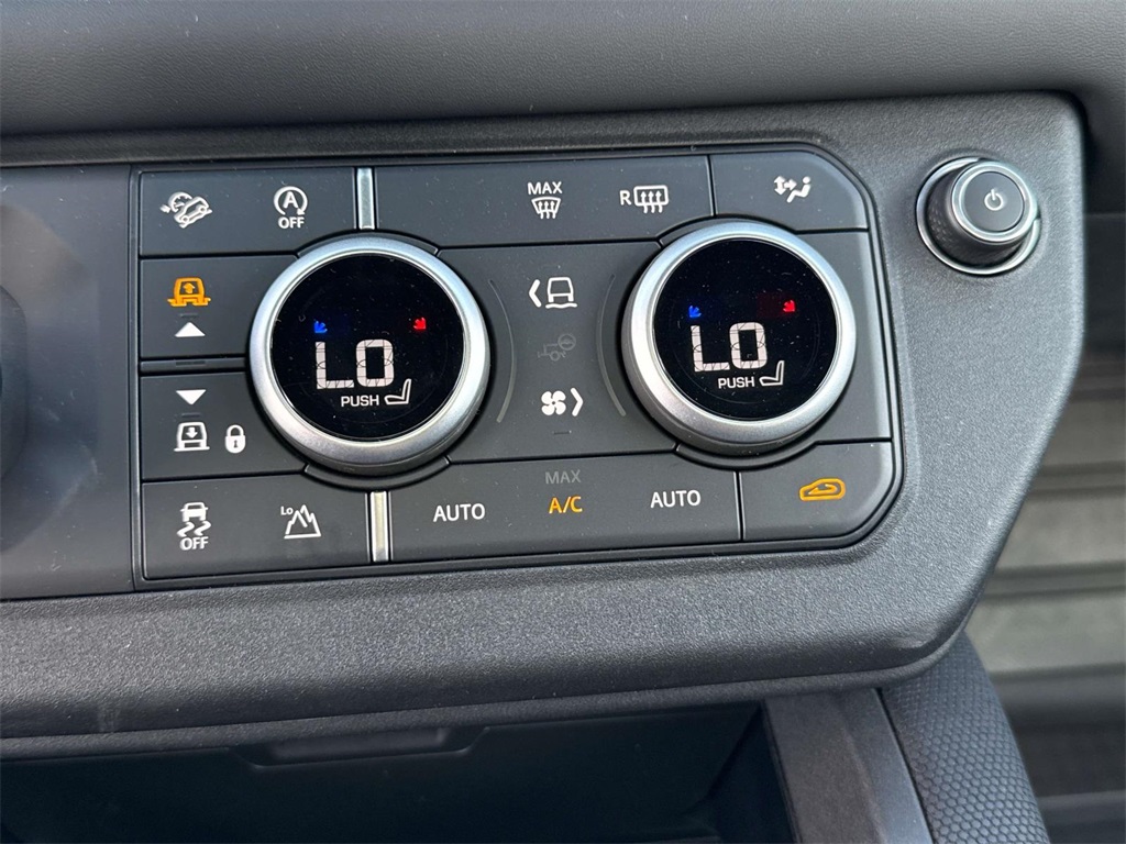 2025 Land Rover Defender 130 Outbound photo 5