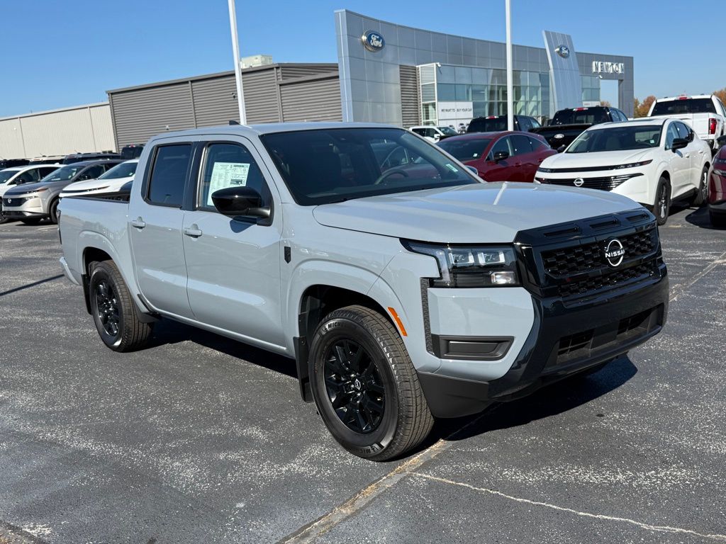 2026 Nissan Frontier SV photo 2