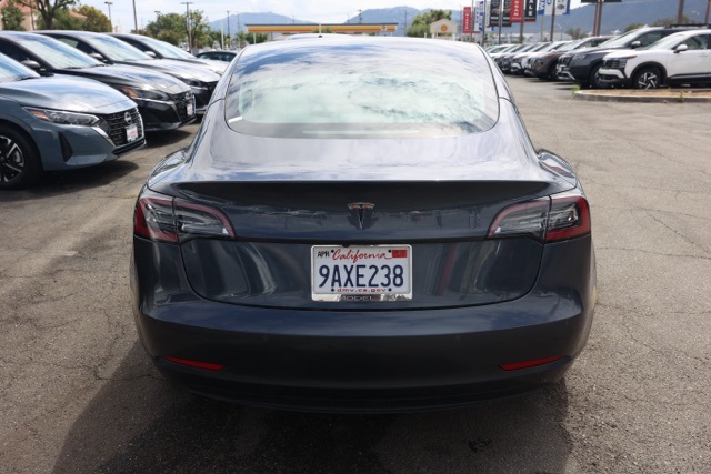 2022 Tesla Model 3 Long Range photo 2