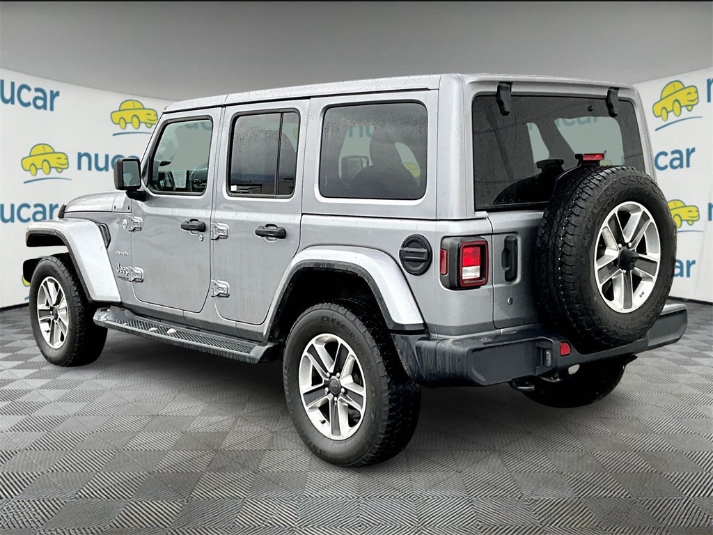 2019 Jeep Wrangler Unlimited Sahara photo 4