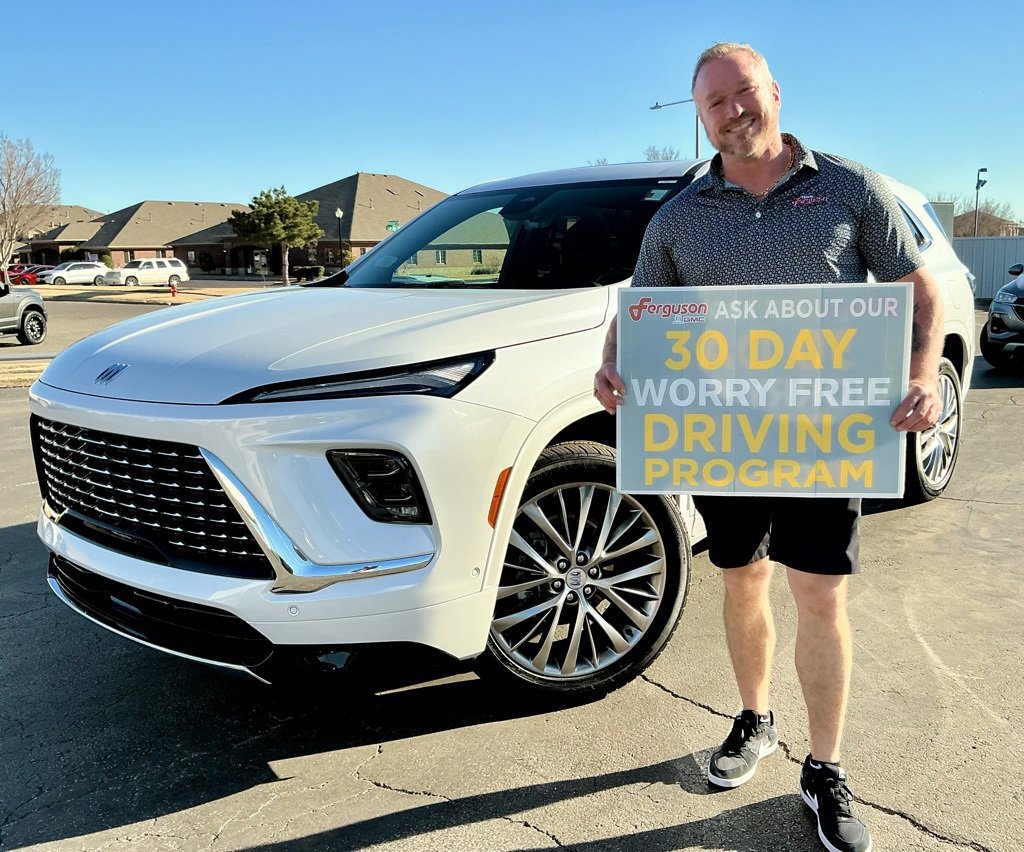 2025 Buick Enclave Avenir's photo