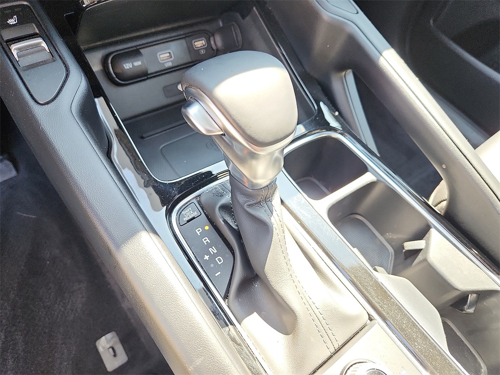 2022 Kia Telluride S photo 16