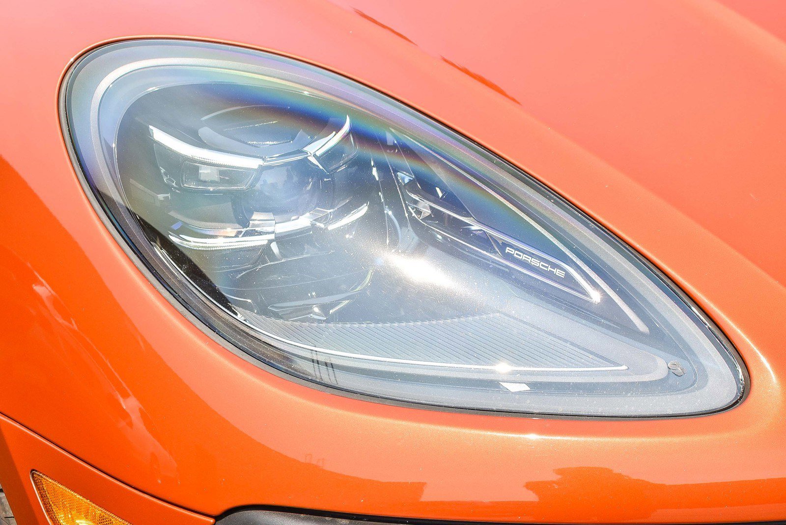 2022 Porsche Macan Base photo 8