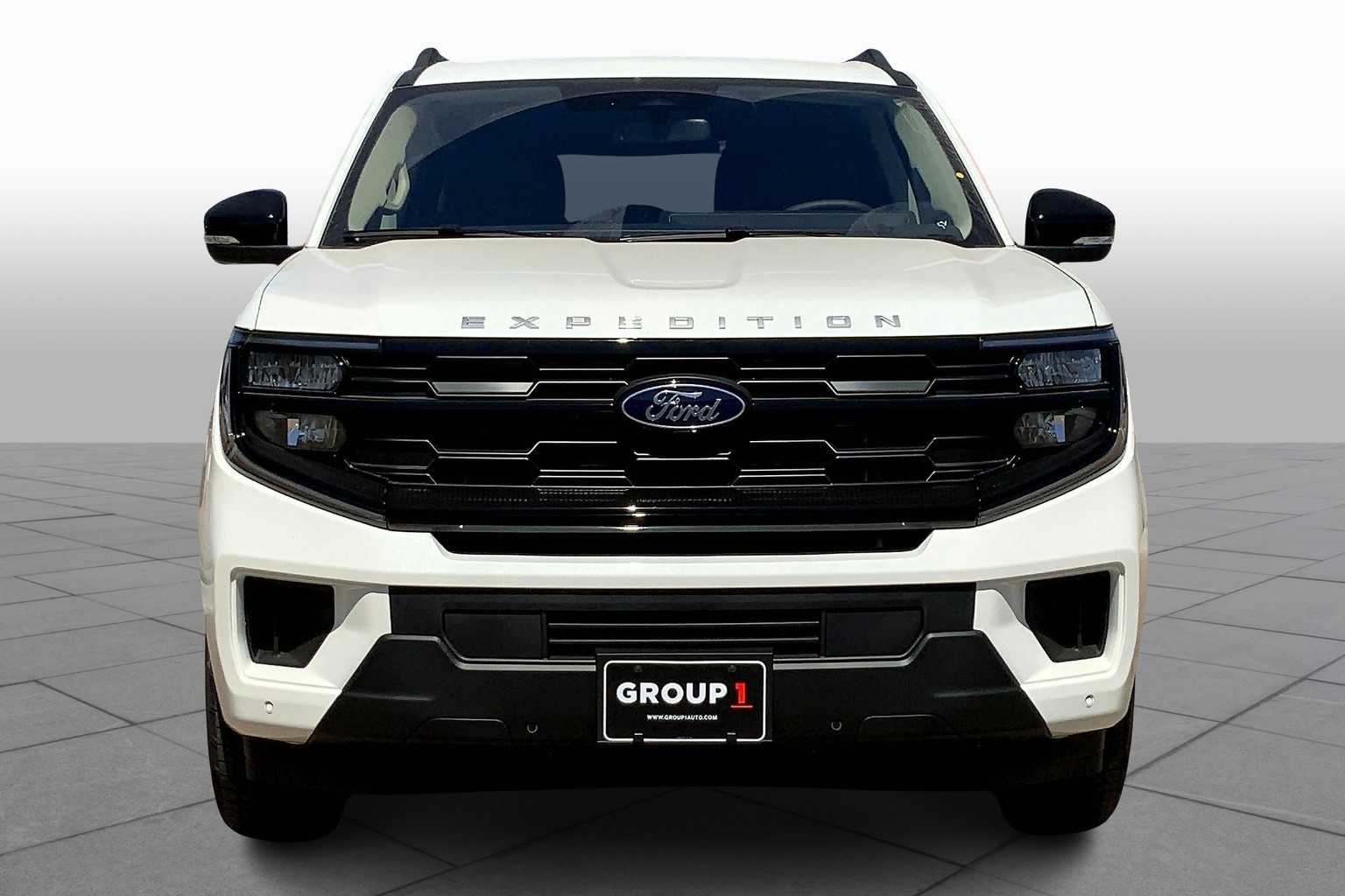 2025 Ford Expedition MAX EL photo 3
