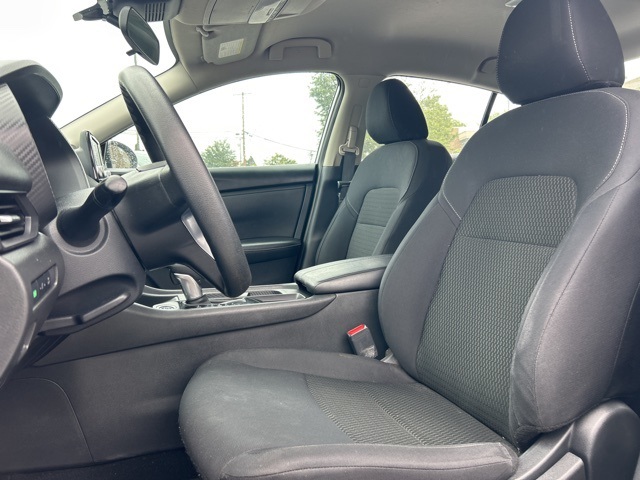 2023 Nissan Sentra S photo 7