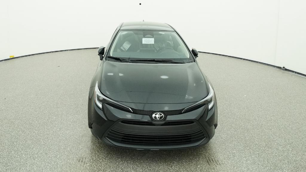 2026 Toyota Corolla Hybrid LE photo 2