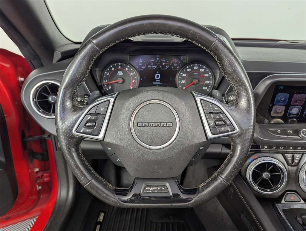 2017 Chevrolet Camaro 2LT photo 22