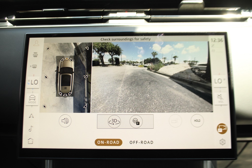 2024 Land Rover Range Rover SE photo 14