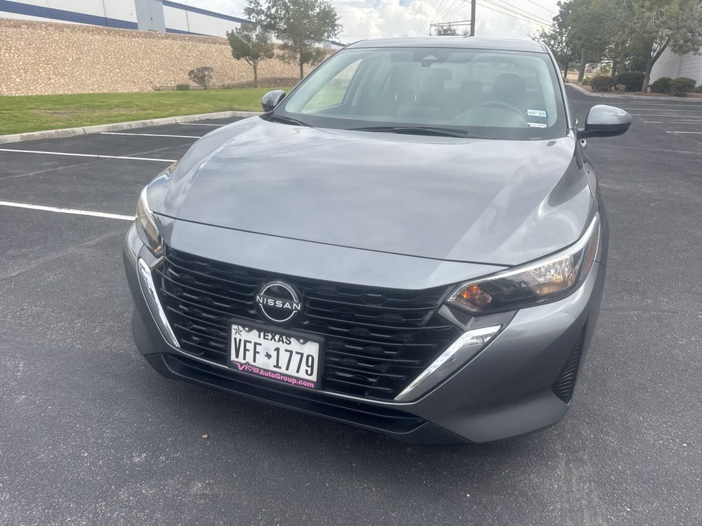 2024 Nissan Sentra SV photo 3
