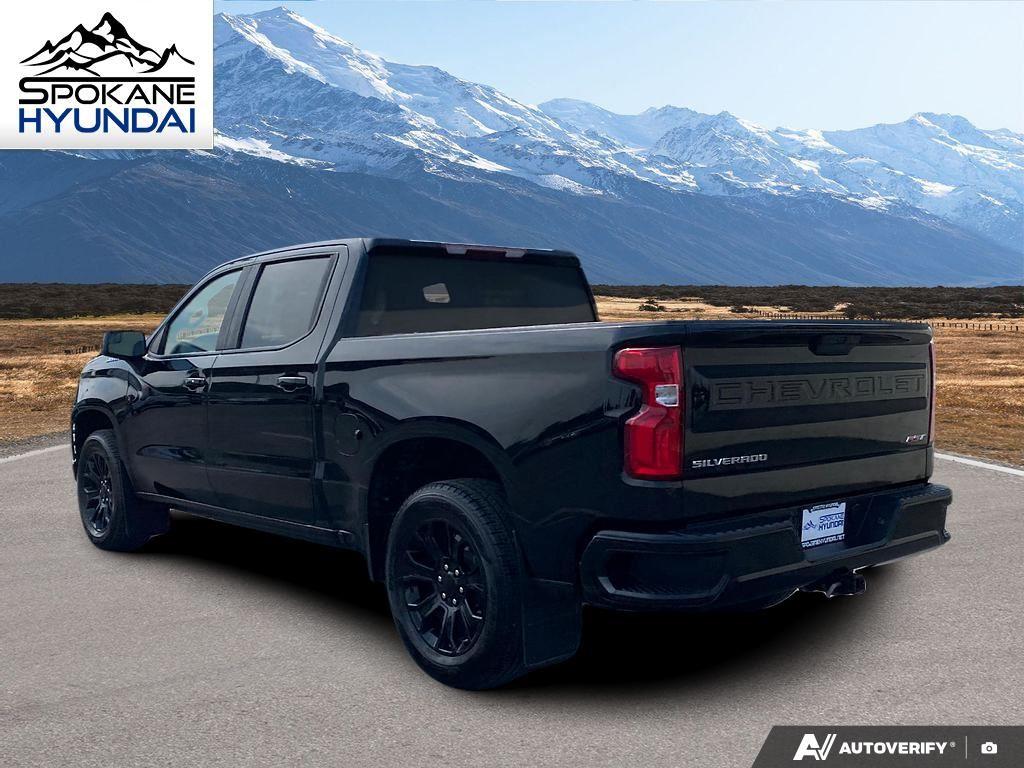 2021 Chevrolet Silverado 1500 RST photo 2