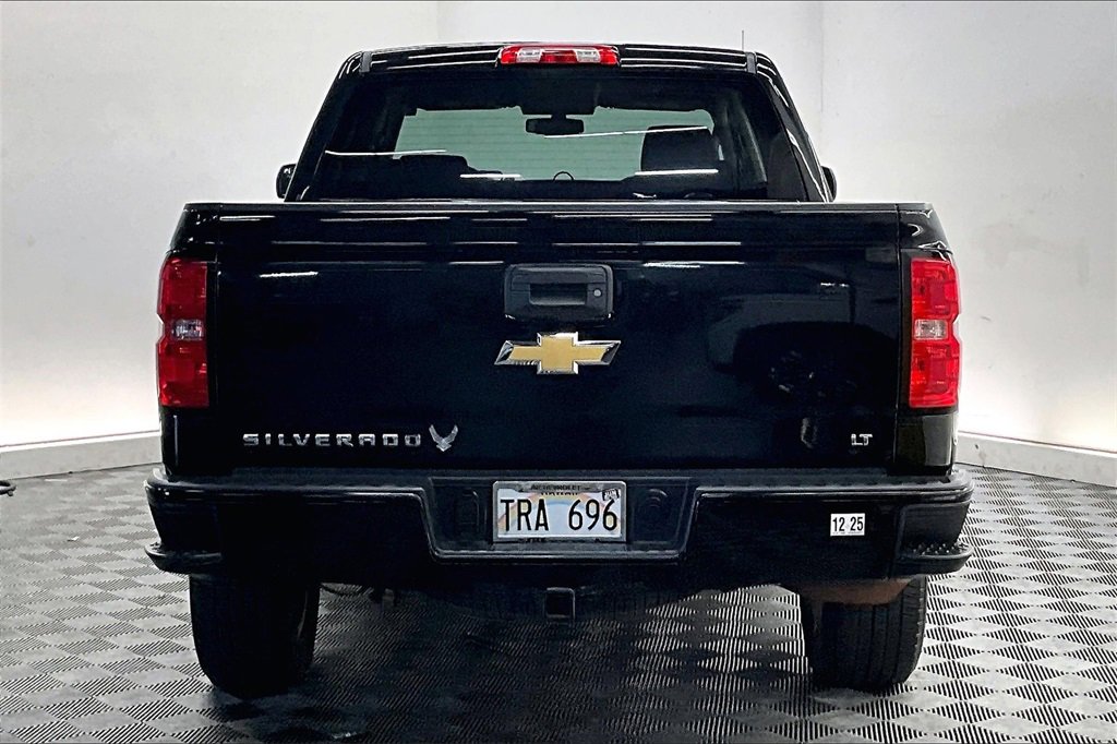 2018 Chevrolet Silverado 1500 LT photo 3