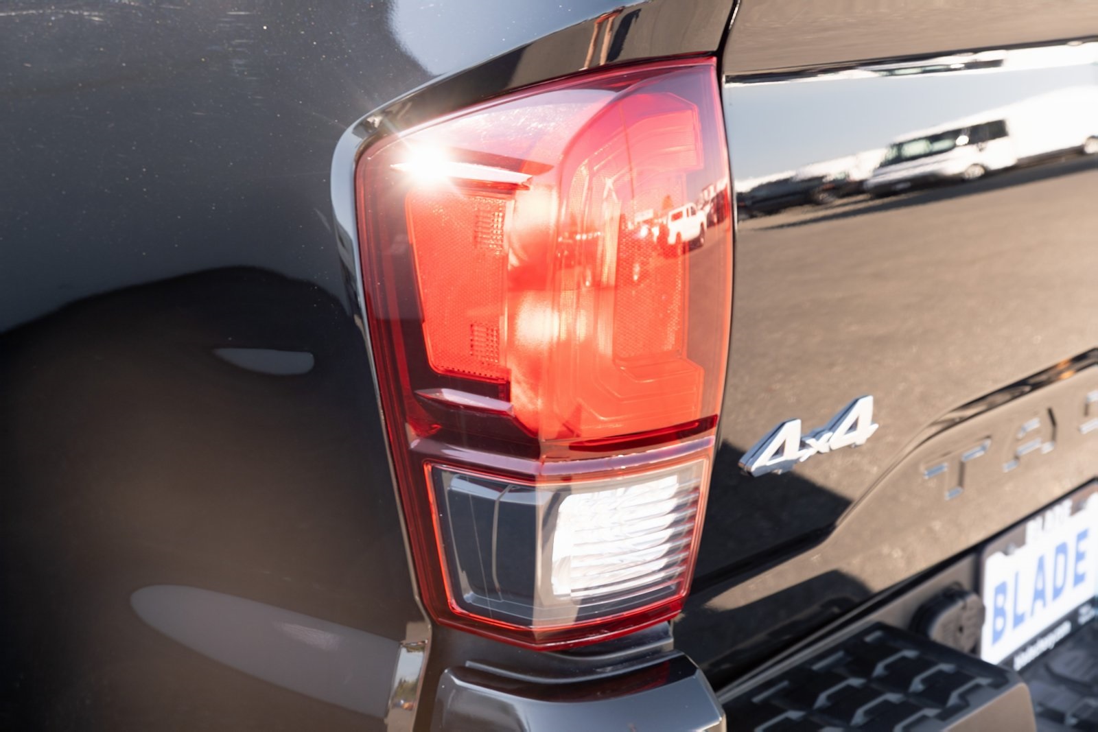 2022 Toyota Tacoma SR5 photo 19