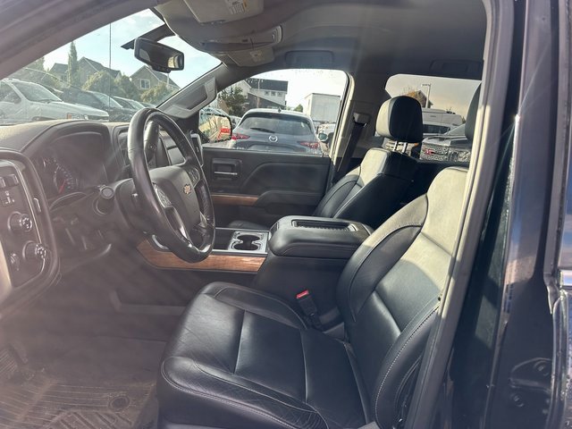2018 Chevrolet Silverado 1500 LTZ photo 3