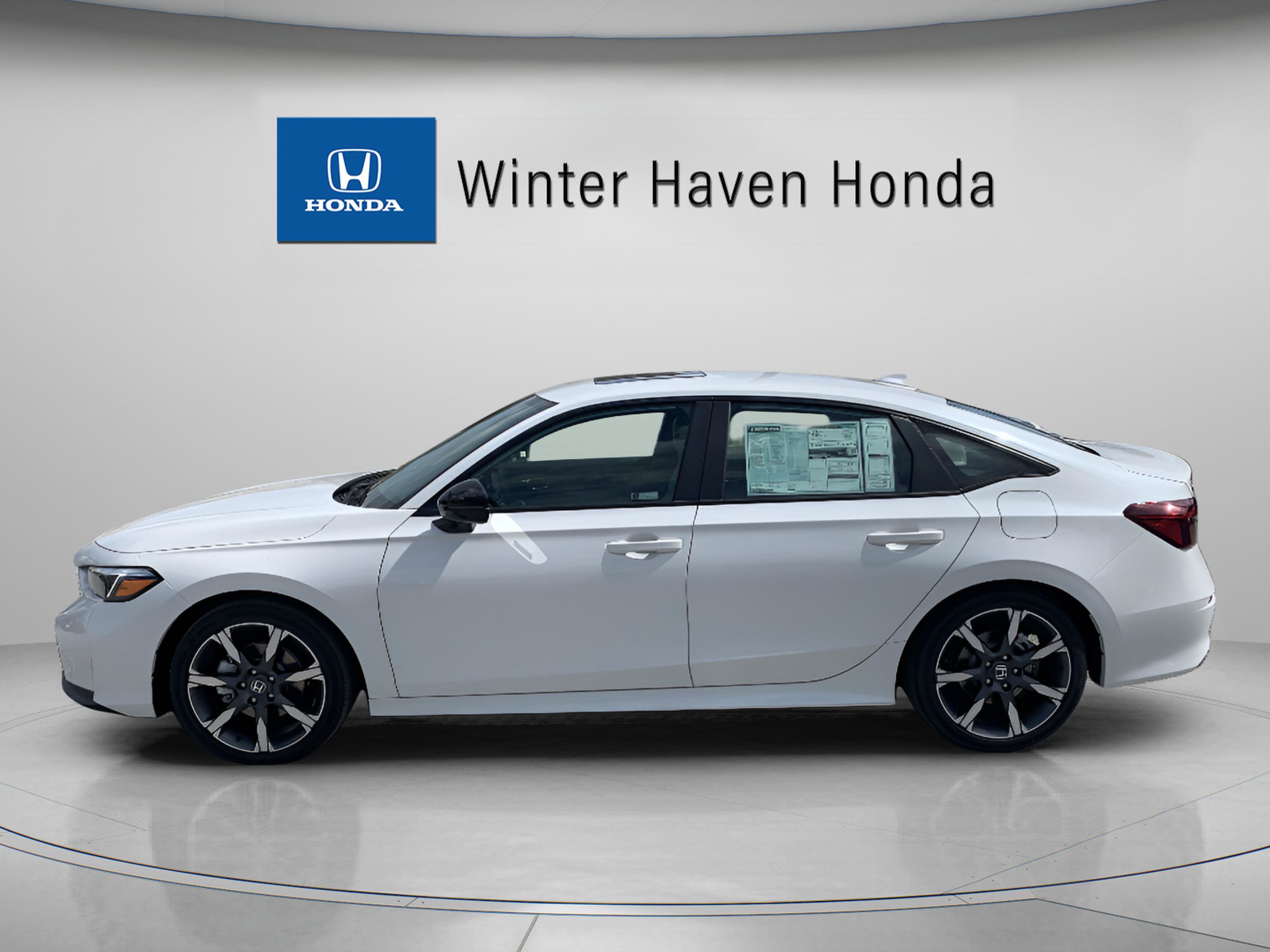 2026 Honda Civic Hybrid Sport Touring photo 4