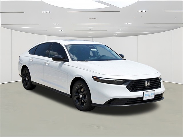 2025 Honda Accord SE's photo