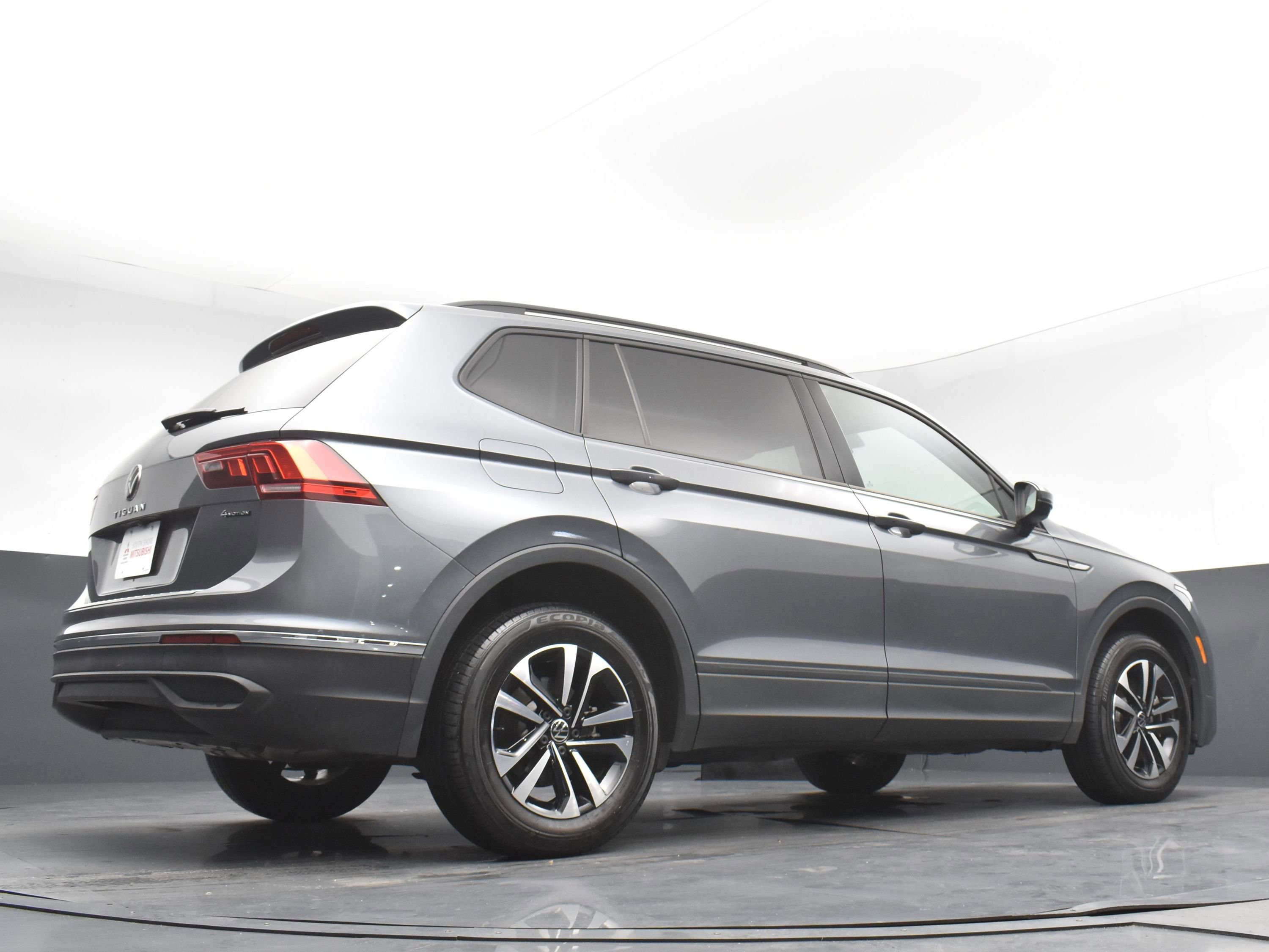 2023 Volkswagen Tiguan S photo 23