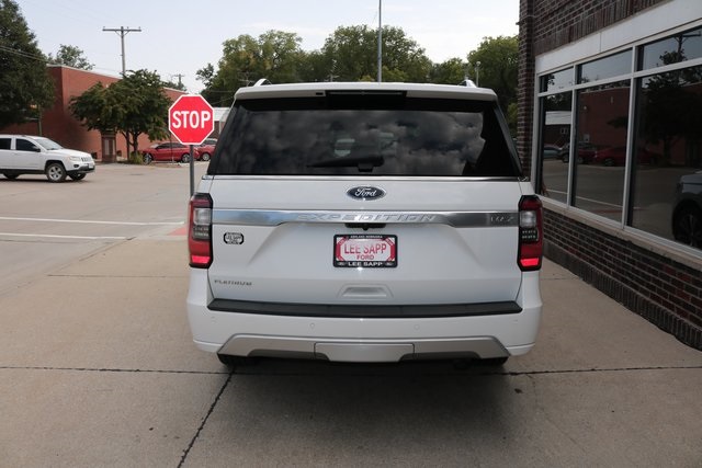 2020 Ford Expedition MAX Platinum photo 14