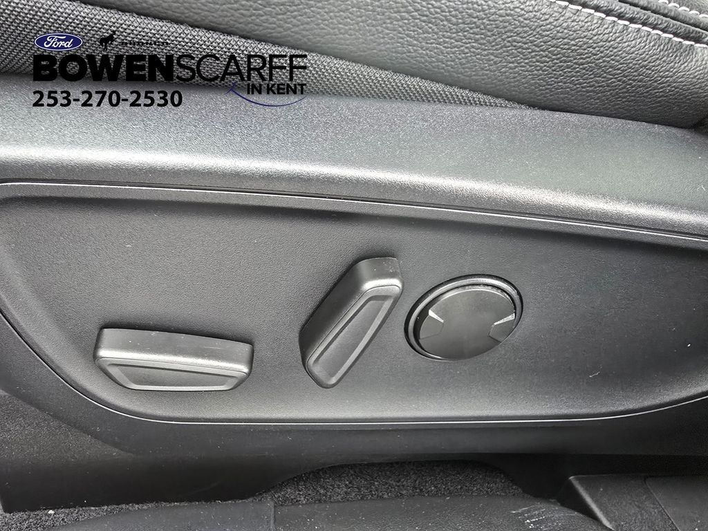 2024 Ford Escape Plug-In Hybrid Base photo 17