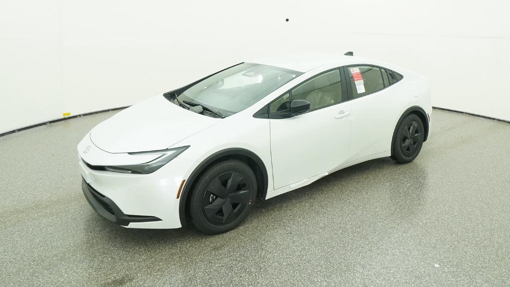 2026 Toyota Prius LE's photo