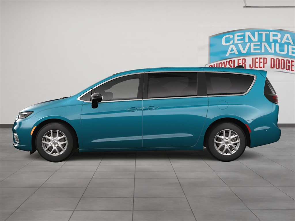 2025 Chrysler Pacifica photo 3